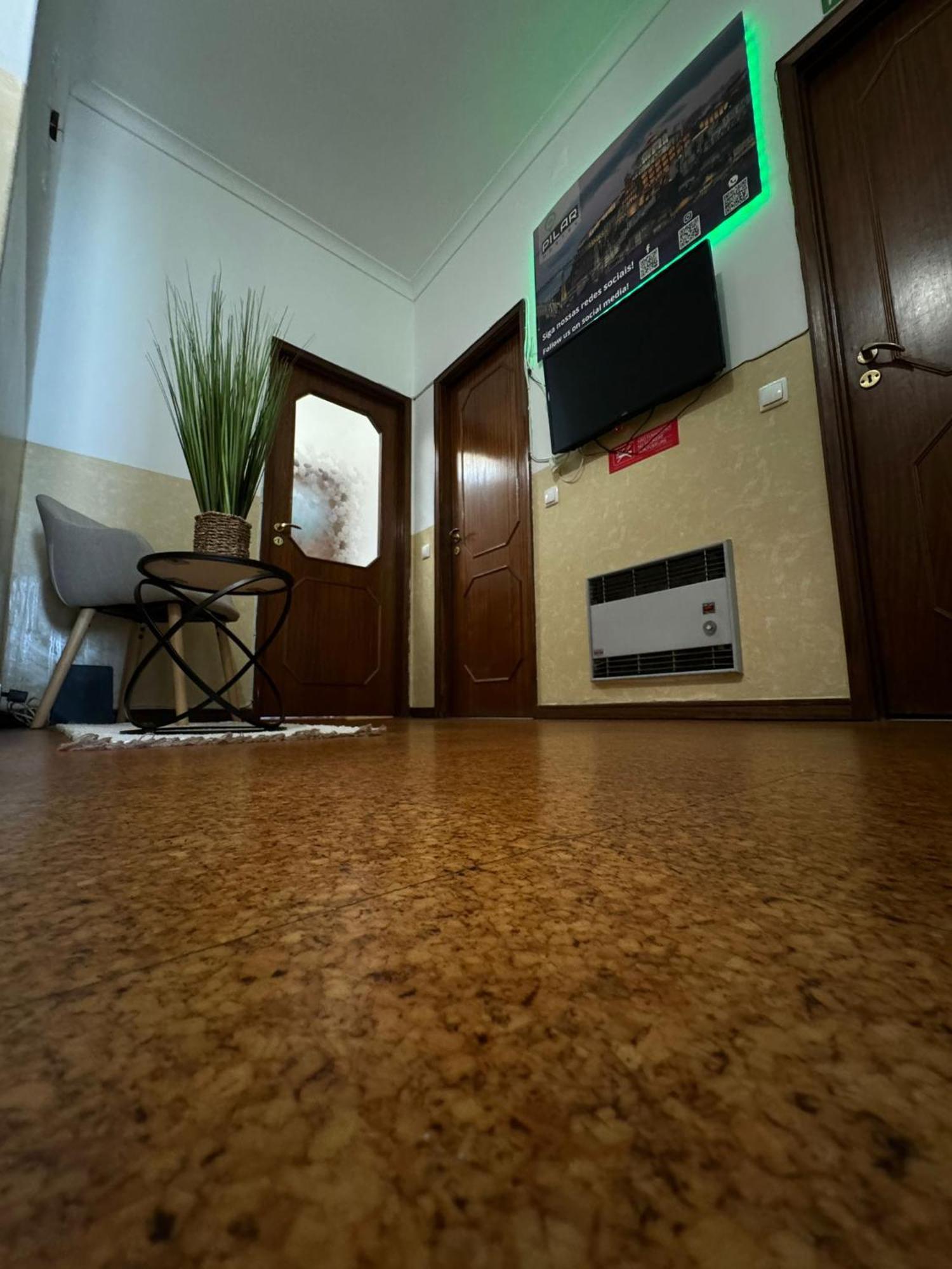 Pilar Hostel - Rua De Santa Catarina - Oporto Exteriör bild