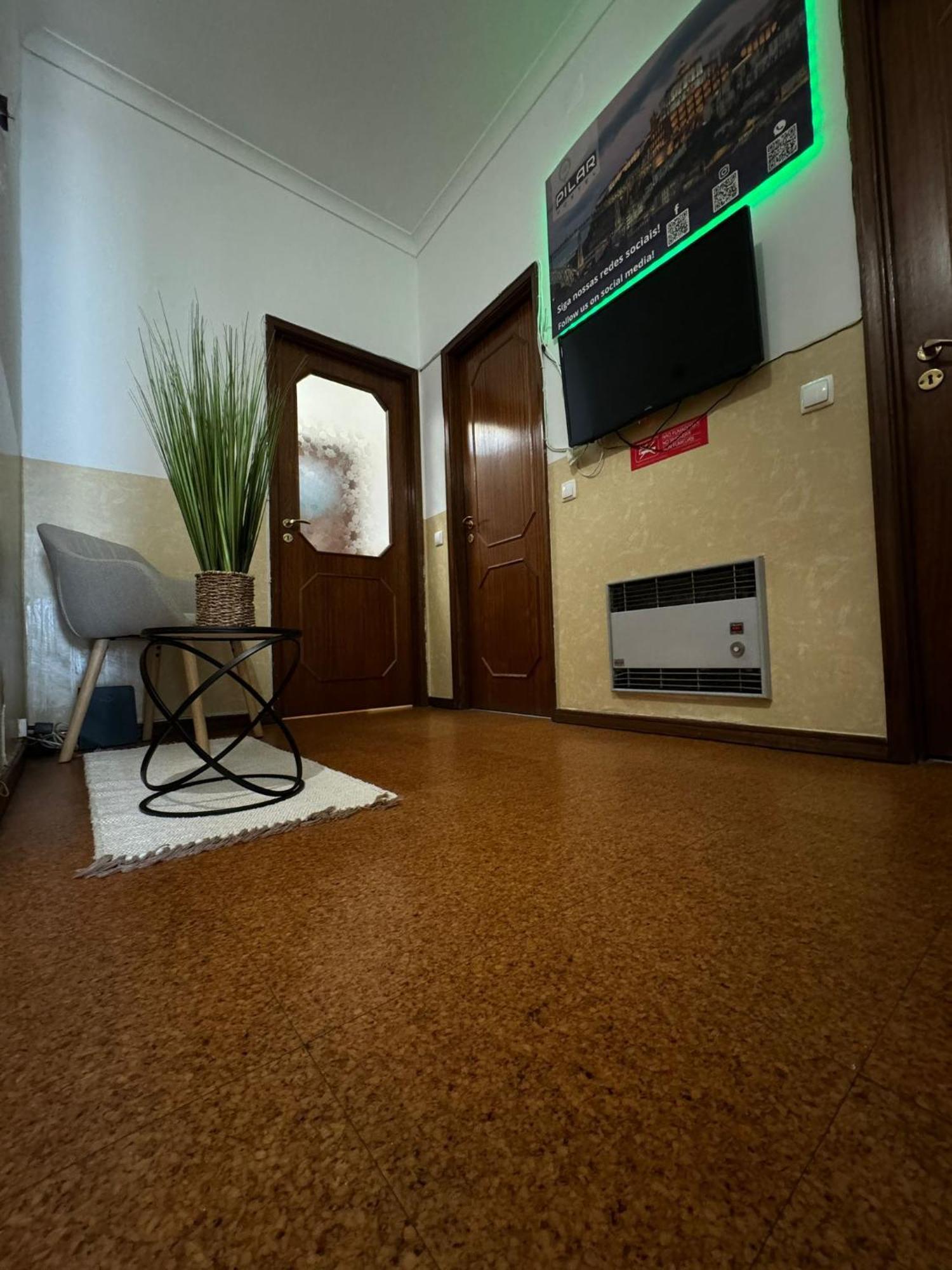 Pilar Hostel - Rua De Santa Catarina - Oporto Exteriör bild