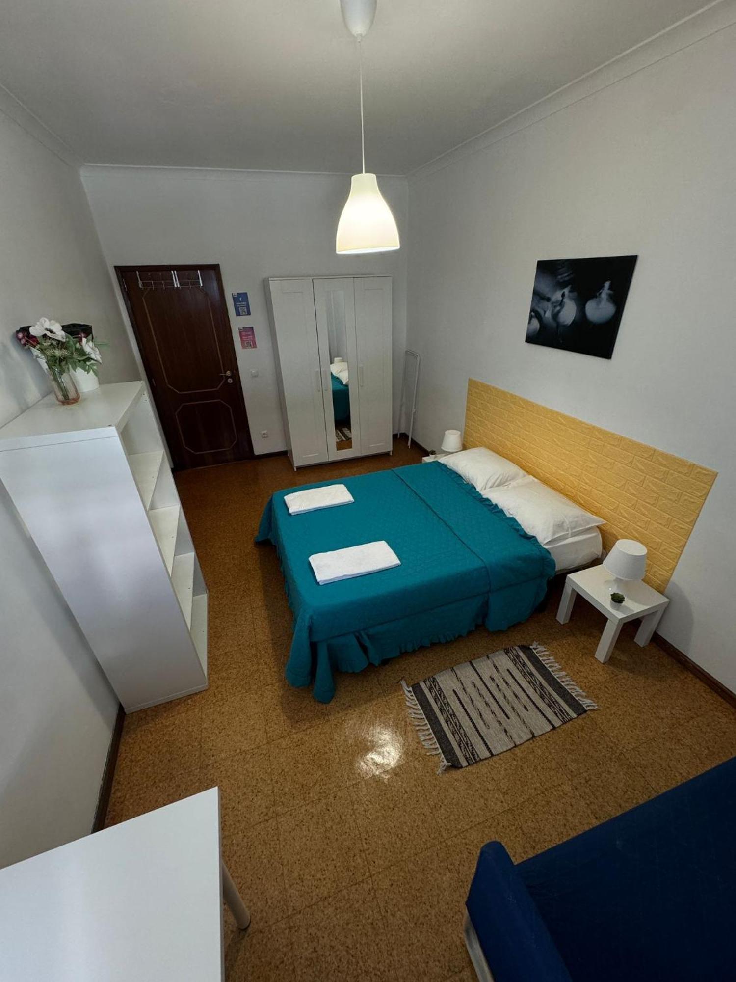 Pilar Hostel - Rua De Santa Catarina - Oporto Exteriör bild